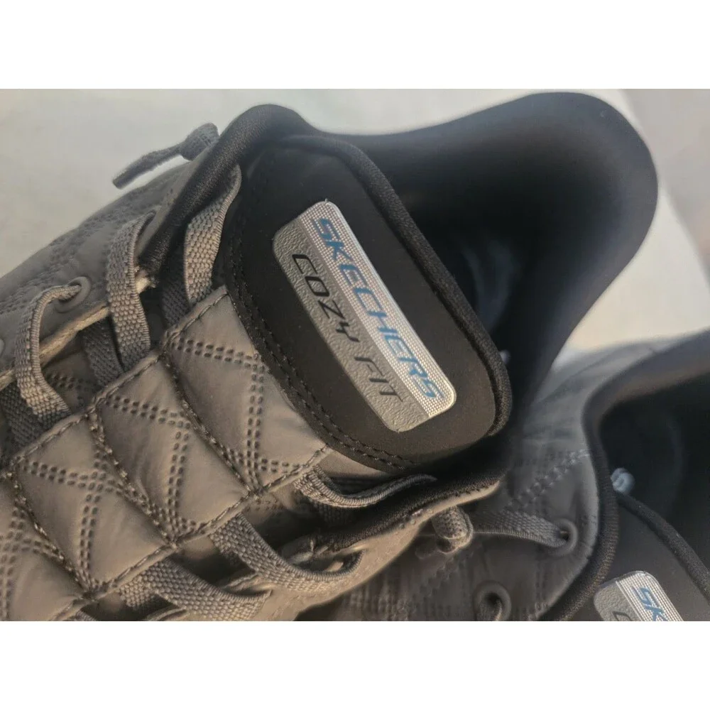 Skechers like new